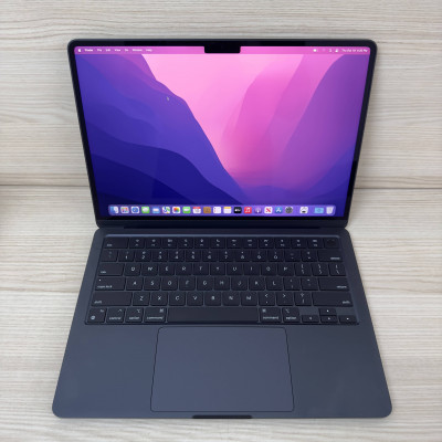 MacBook Air 2018 Space  i5 1.6ghz 8/256