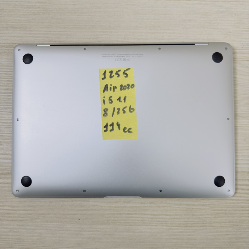 MacBook Air 2020 Silver i5 1.1ghz 8/256 MacBook Air 2020 Silver i5 1.1ghz 8/256